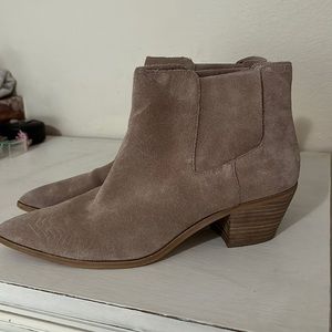 Tan suede bootie